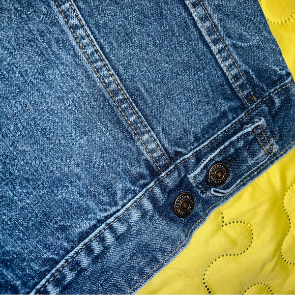 Vintage 80s Levi’s Denim Jacket - Picture 3 of 8
